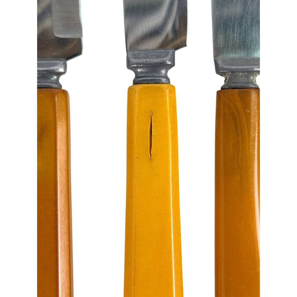 Vintage Valley Forge & Washington Butterscotch Bakelite Handle Stainless Knives - Picture 3 of 7